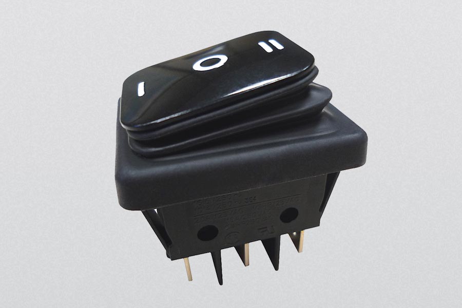 rocker switch, on-off-switch,16(8) A, 250 V, 2-pole, dust and water proof according to IP65, non-illuminated, faston 6,3 mm
