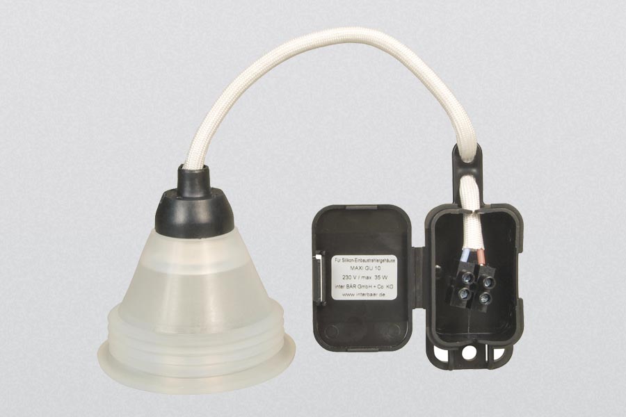 Silikon-Einbaustrahlergehäuse  für Hochvolt-Halogen- und LED-Leuchtmittel mit GU10 Lampensockel, wetter- und seeklimabeständig